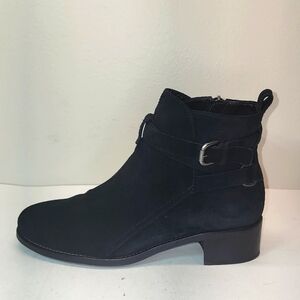 AQUATALIA Black suede low (1-1.9 in heel size 6.5